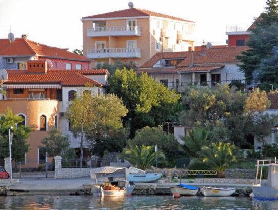 Villa Vrbat Seget Vranjica Exterior foto
