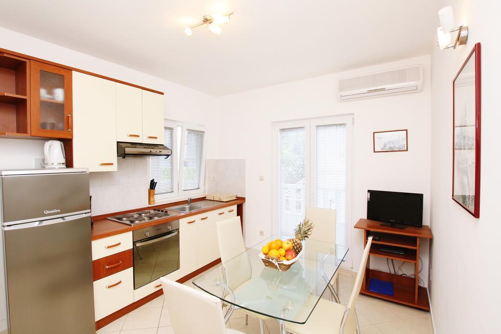 Villa Vrbat Seget Vranjica Exterior foto